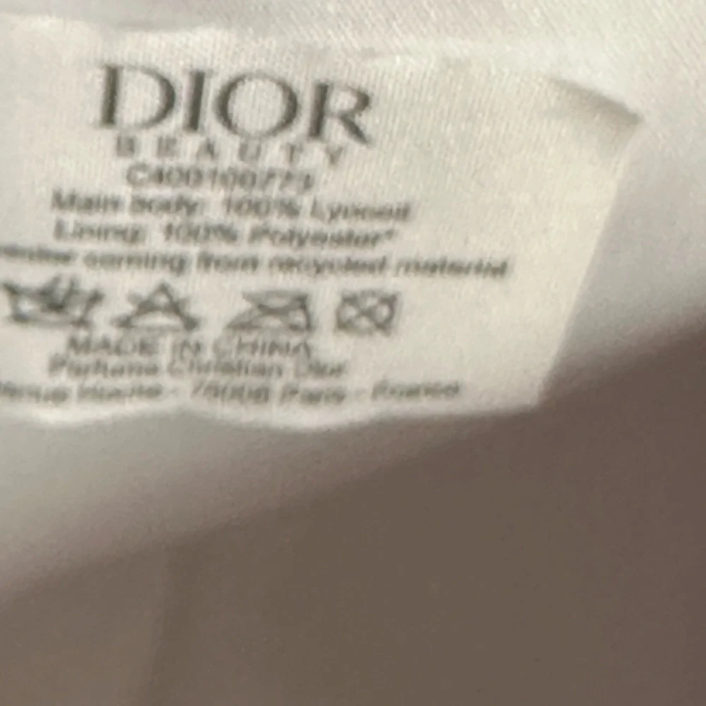Dior NWOT Beauty White Denim Cosmetic Bag in crossbody bag new - Picture 5 of 16